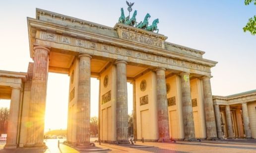 Webinar feat. KPMG: E-Invoicing in Germany &ndash;  Achieve Legal, Technical, and Tax Compliance