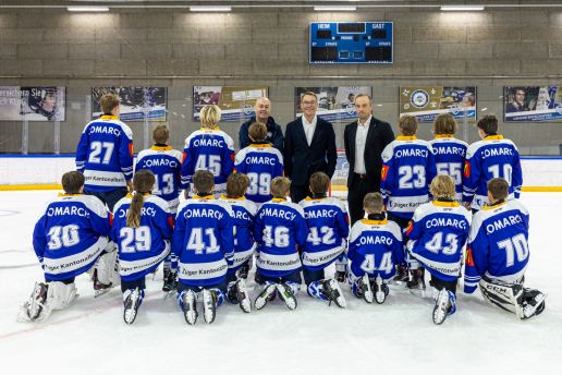 Comarch wird offizieller Nachwuchssponsor des Schweizer Eishockeymeisters EVZ