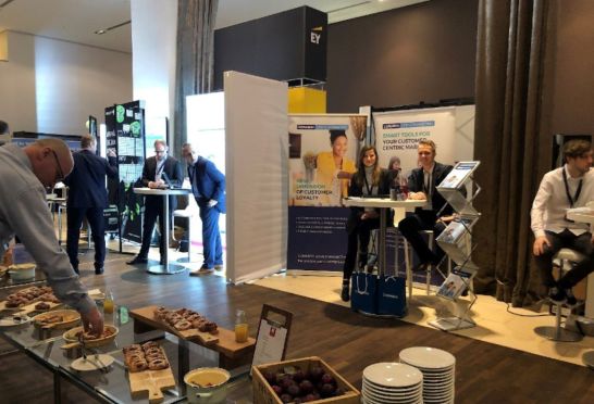 K&uuml;nstliche Intelligenz und personalisierte Angebote live beim German CRM Forum