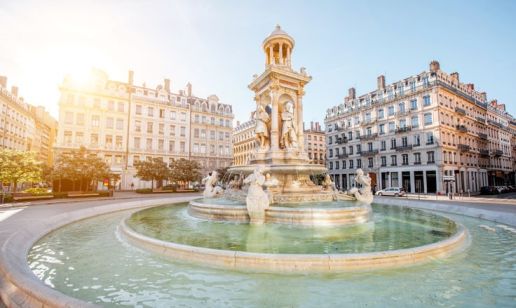 Frankreich verschiebt E-Invoicing-Verpflichtung: Widerstand gegen Juli 2024 &ndash; PDP geht weiter