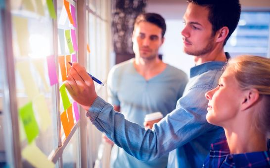 Wechselstimmung: Einfacher für Firmen und für Mitarbeiter: Touch a Running System